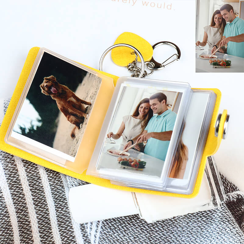 Mini album fotografico personalizzato con portachiavi